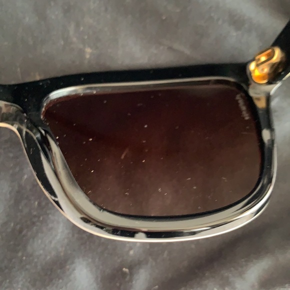 Dolce & Gabbana Sunglasses - Picture 16 of 16